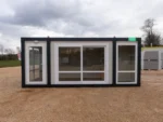 Ausgebauter, verglaster 20-Fuß-Container – Ausstellungsbereit – Bild 3
